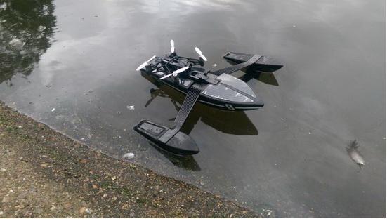 新穎的水上無(wú)人機(jī)—Parrot Hydrofoil Orak