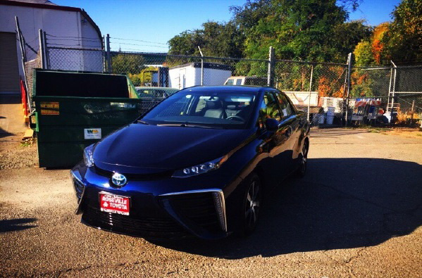 液態(tài)氫動力汽車 Toyota Mirai將銷售